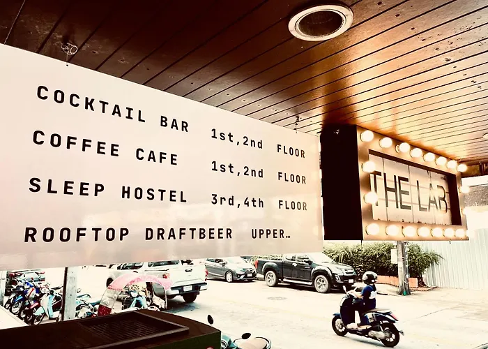 The Lab Sleep Hostel เชียงราย